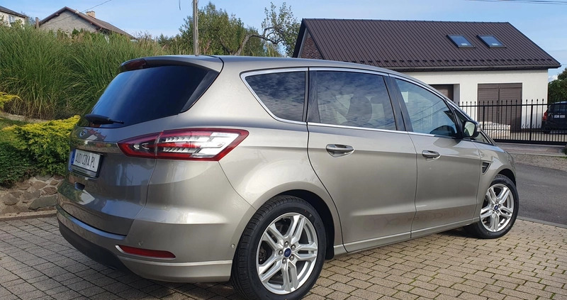 Ford S-Max cena 74900 przebieg: 137000, rok produkcji 2015 z Zielonka małe 781